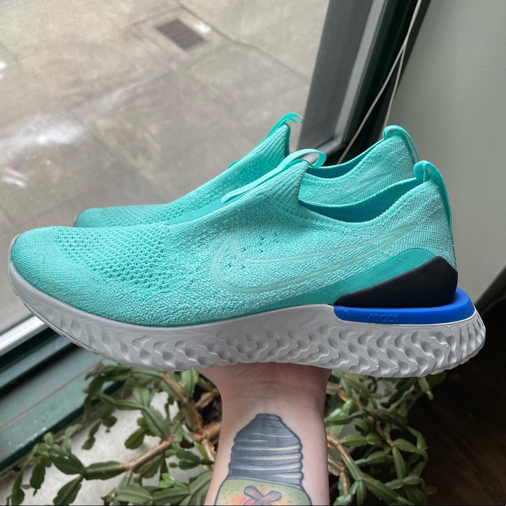 Nike Epic Phantom React Flyknit 'Hyper Turquoise' Running Shoes